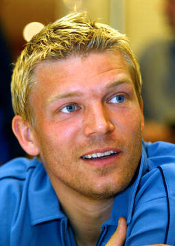 Marcus Allbäck, Sverige