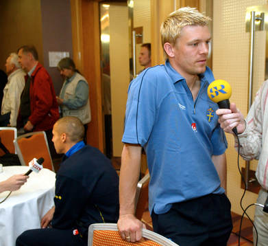 Henrik Larsson och Marcus Allbäck, Sverige