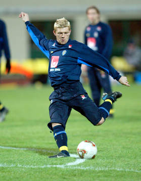 Marcus Allbäck, Sverige