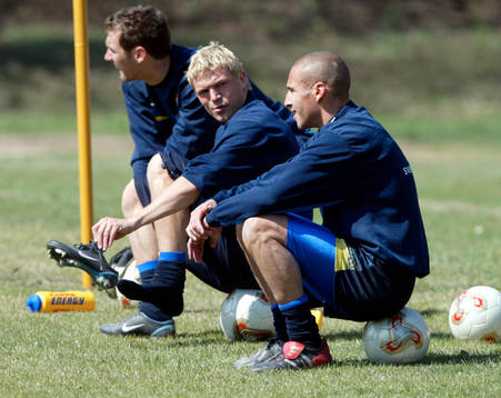 Marcus Allbäck och Henrik Larsson, Sverige