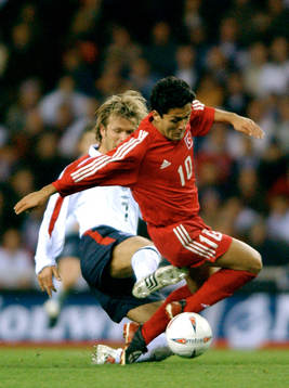 Yildiray Basturk, Turkiet och David Beckham