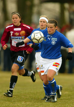Erla Arnardottir, Stattena