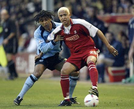 Junior, Walsall  och  Richard Shaw, Coventry