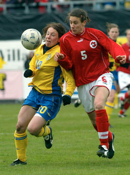 Hanna Ljungberg, Sverige och Anna Mueller, Schweiz