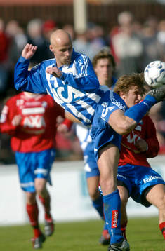 Mikael Sandklef bjuder på en klackspark, Johan Svensson