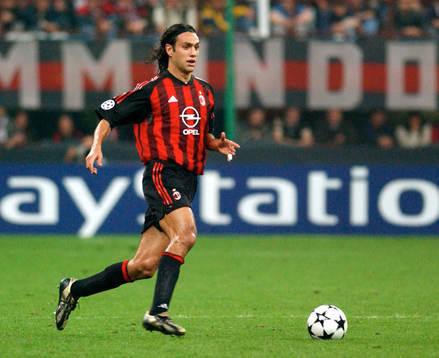 Nesta, Milan