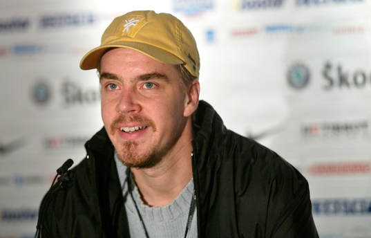 Tommy Salo har anslutit till VM-truppen men kommer inte att