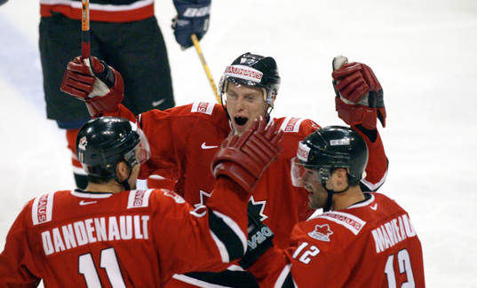 Jubel, Mathieu Dandenault, Patrick Marleau