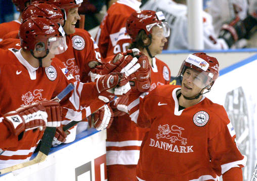 Lars Molgaard, Danmark har gjort 1-2 och jublar…
