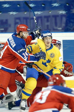 Per-Johan Axelsson, Sverige och Sergei Vyshedkevich,