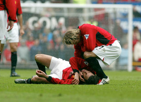 David Beckham och Ryan Giggs. Skada