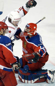 Egor Podomatski, Ryssland och Shane Doan, Kanada