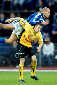 Joel Cedergren, Sundsvall flyger över Jurica Siljanoski,