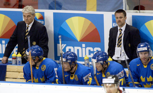 Hardy Nilsson, förbundskapten och Tommy Samuelsson,
