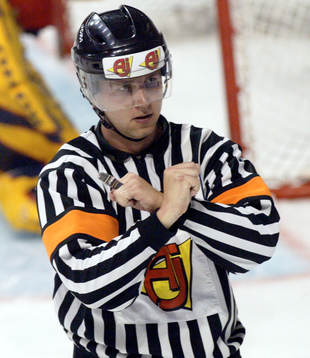 Vladimir Sindler, domare