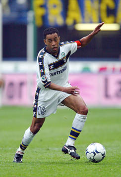 Junior