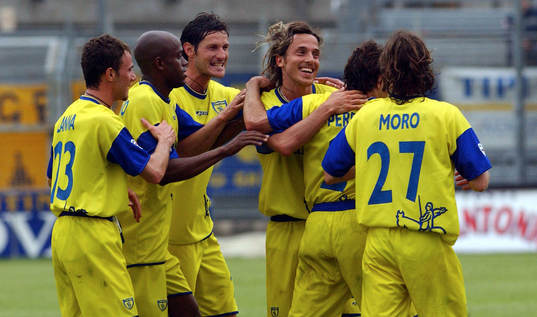Franceschini, Chievo hyllas av lagkompisarna