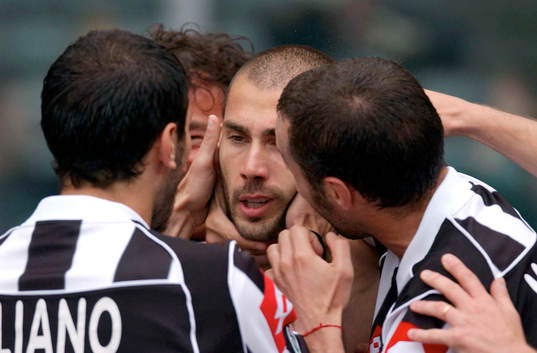 Fotboll, Italiensk, Serie A, Juventus säkrade ligasegern i