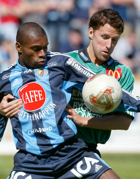 Samuel Wowoah, Djurgården och Robert Sjösten, Enköping