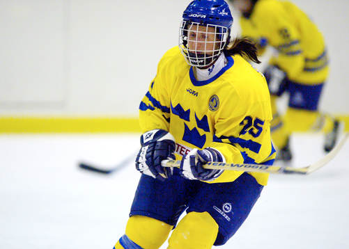 Therese Sjölander,  Sverige