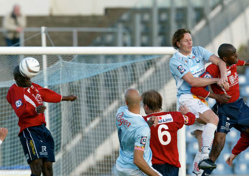 Nickduell. Andreas Yngvesson, Valter Tomaz Jr, längst till