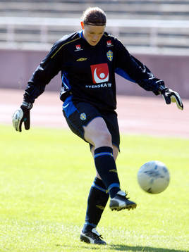 Caroline Jönsson, målvakt