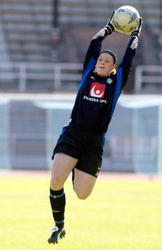Caroline Jönsson, målvakt