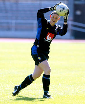 Caroline Jönsson, målvakt