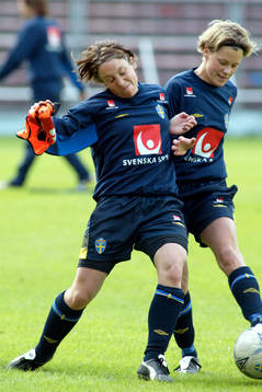 Hanna Ljungberg och Ulrika Björn, Sverige