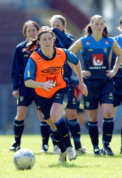 Malin Moström, Sverige
