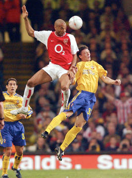 Thierry Henry, Arsenal och Chris Baird, Southampton