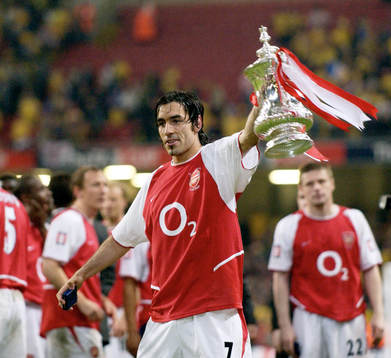 Robert Pires, Arsenal, jubel