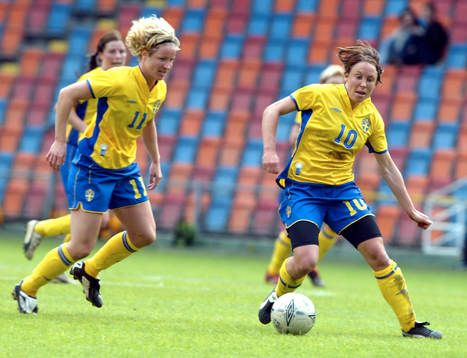 Victoria Svensson två mål och Hanna Ljungberg tre mål