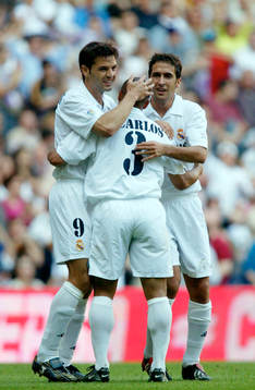 Tre målskyttar samlade: Morientes, Roberto Carlos och Raul