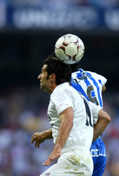Figo, Real Madrid och Iznata, Malaga i nickduell, nick