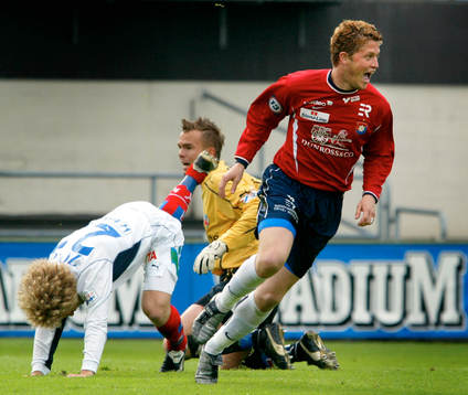 Paulinho Guarra jubel precis