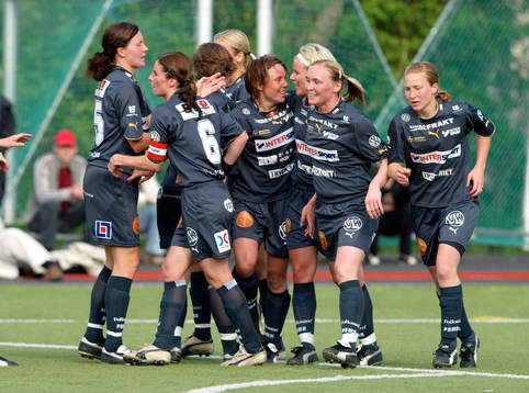 Hanna Ljungberg, Umeå gratuleras
