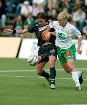 Malin Moström, Umeå och Elin Ekblom, Hammarby