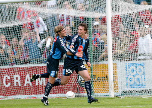 Johan Arneng och Kim Källström, jubel