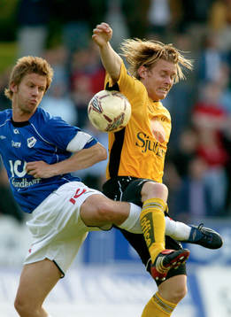 Tommy Jönsson, Halmstad och Fredrik Berglund i duell