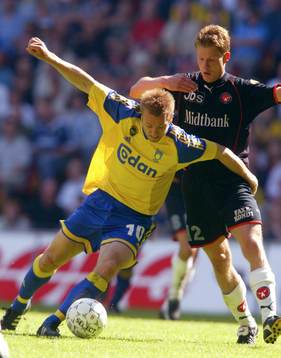 Mattias Jonson, Bröndby tar sig förbi Jesper Mikkelsen,