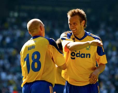 Mattias Jonson, Bröndby jubel med Auri Skarbalius