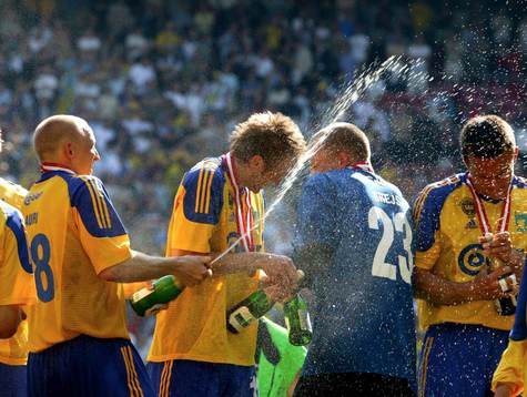 Mattias Jonson, Bröndby har problem att få upp sin