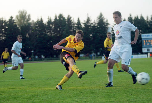 Fotboll, Supertvåan, IFK Hässleholm - Bunkeflo