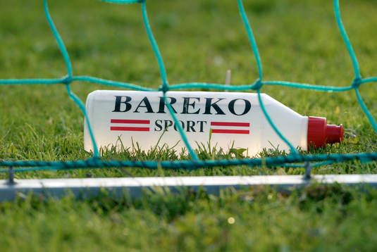 Fotboll, flaska, vattenflaska, nät