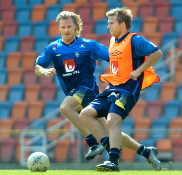 Johan Mjällby och Anders Svensson, Sverige