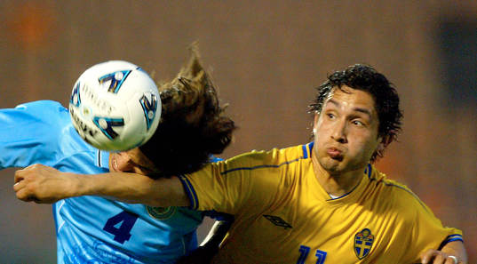 Pablo Pinones Arce, Sverige