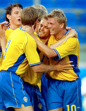 Mattias Jonson, Sverige gratuleras