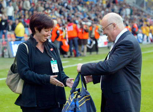 Mona Sahlin, Idrottsminister och Lars-Åke Lagrell,