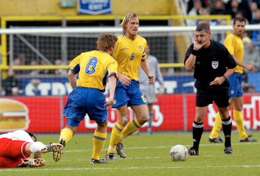 Johan Mjällby. Domare